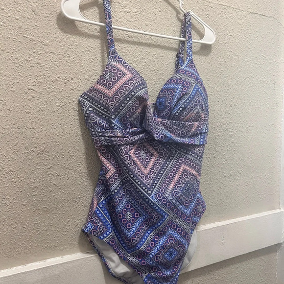 Island Escape Blue & Pink Geometric Underwire One Piece Swimsuit Size 10 - Picture 5 of 9